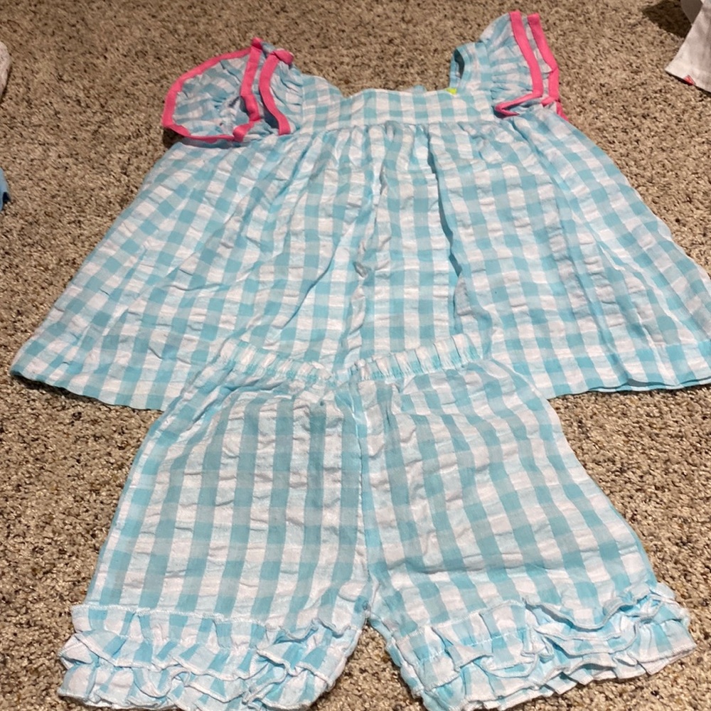 Shirt and short outfit